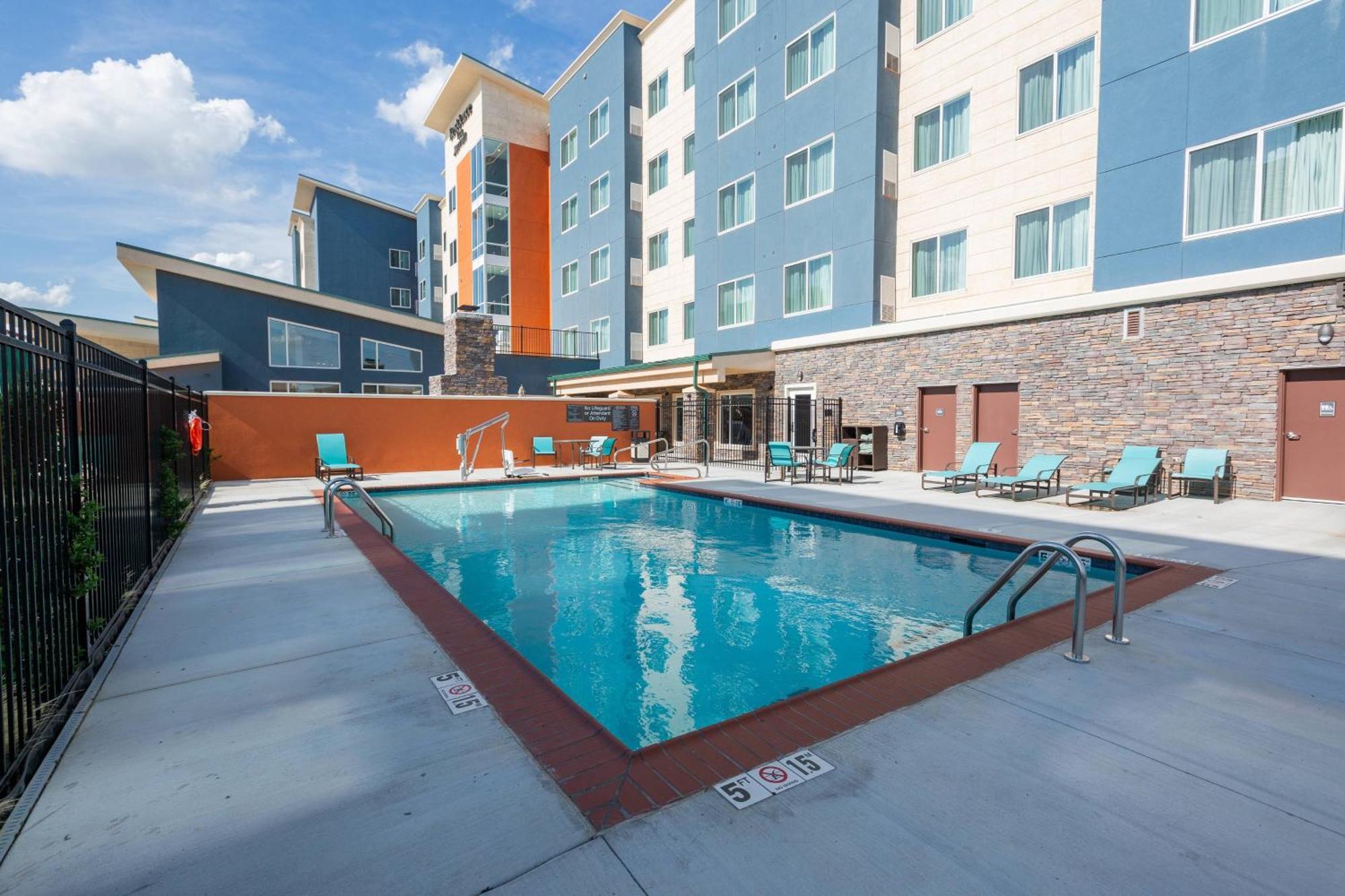 Residence Inn By Marriott Oklahoma City Airport מראה חיצוני תמונה